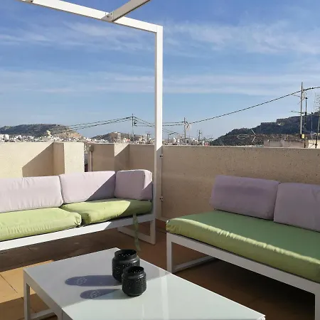 Modern Terrace Living Apartment *